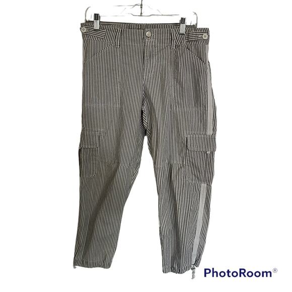 Anthroplogie Sanctuary capris size 29 - Picture 1 of 13